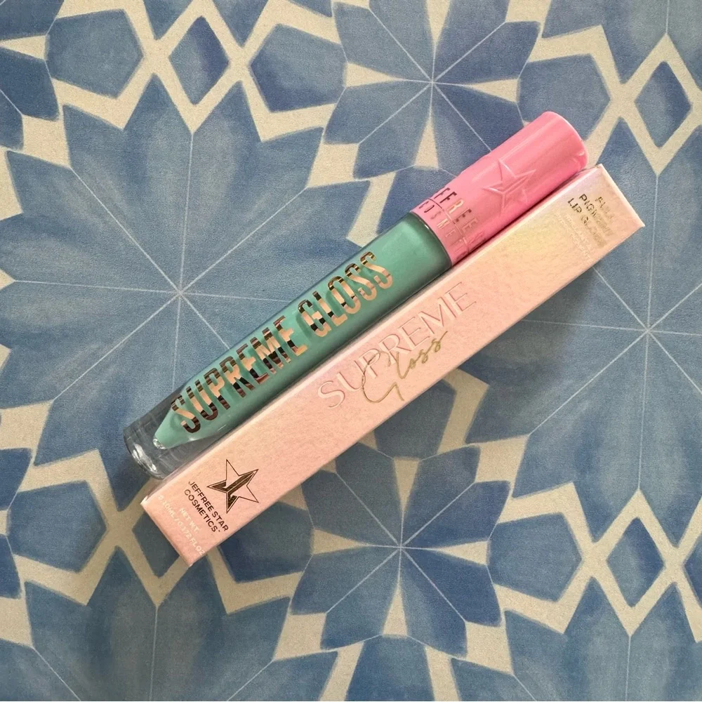 Gloss’d in Paradise Jeffree Star Supreme Gloss